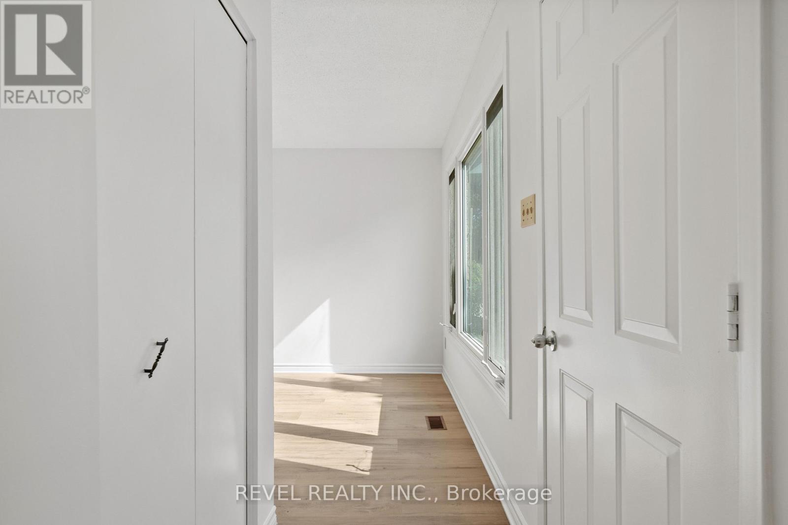 32 BRUNSWICK AVENUE - 14
