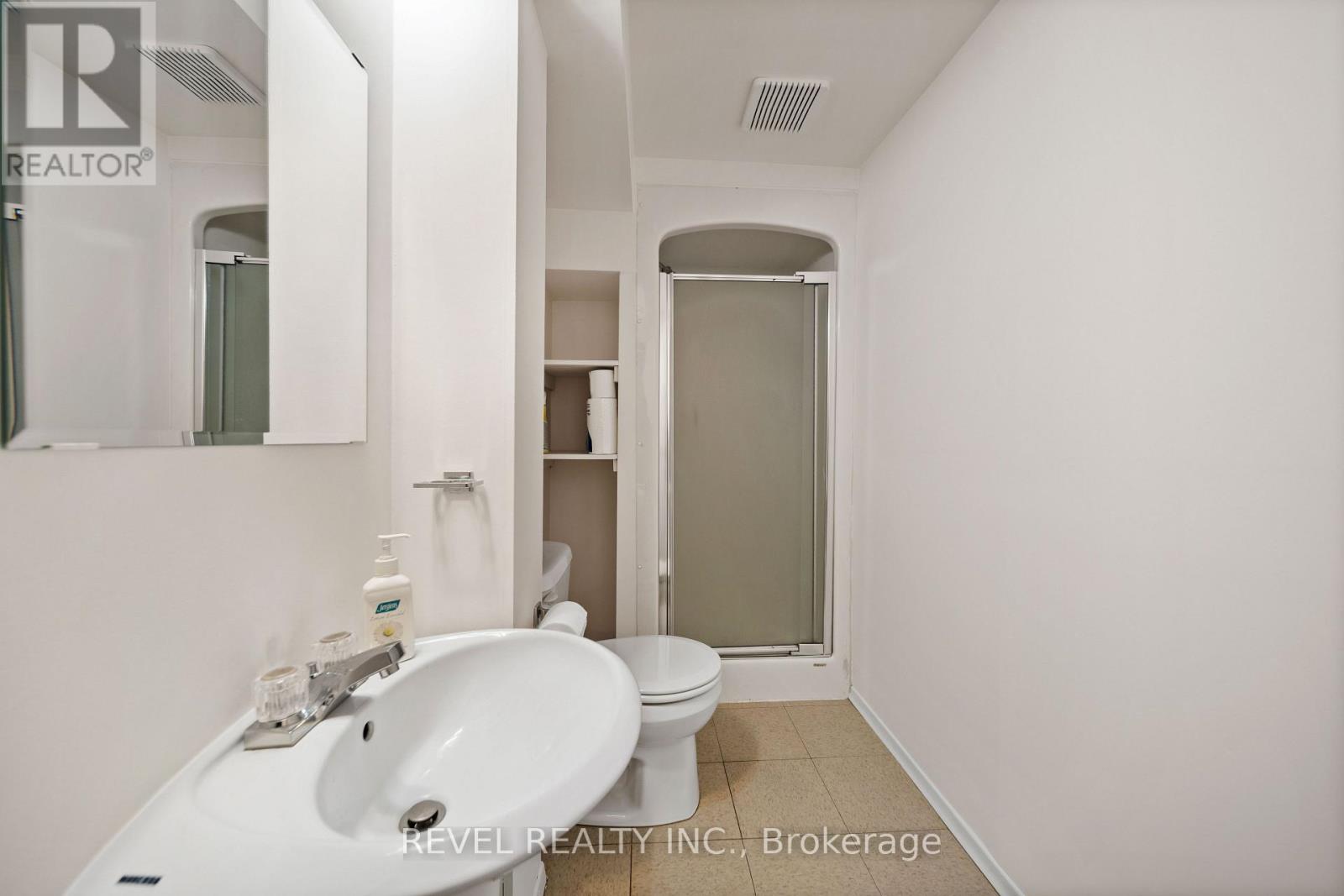 32 BRUNSWICK AVENUE - 37