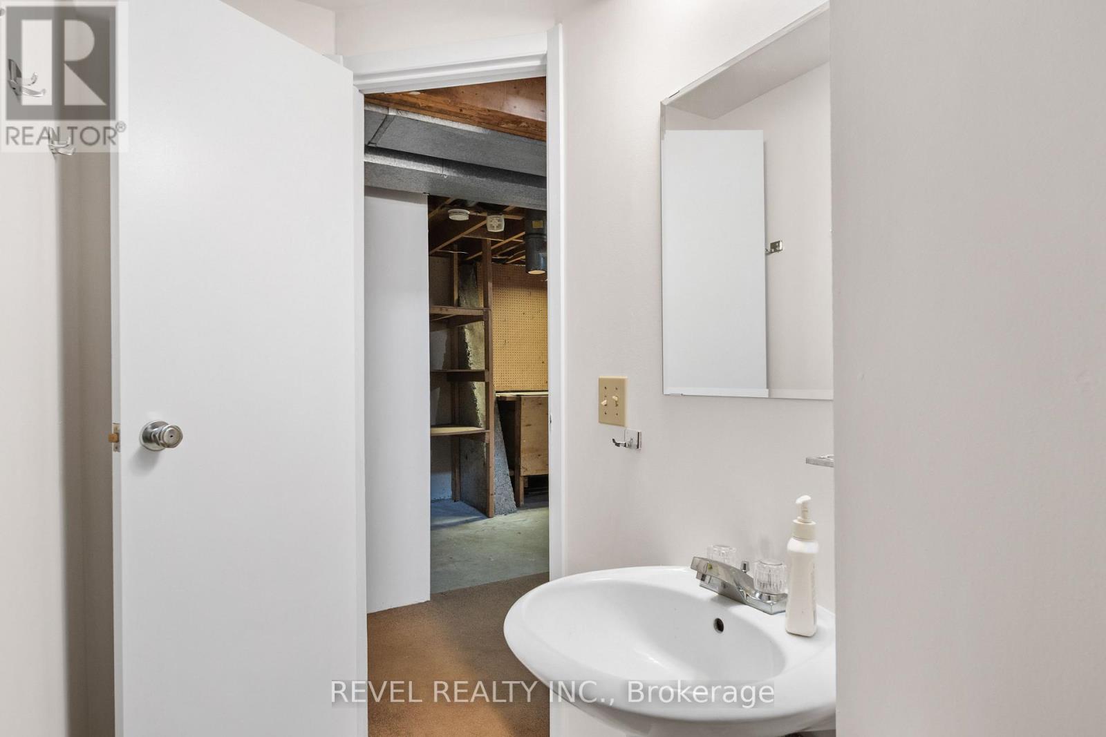 32 BRUNSWICK AVENUE - 38