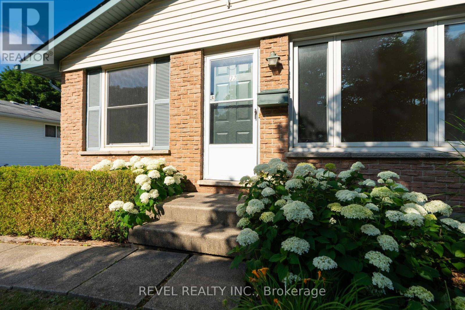 32 BRUNSWICK AVENUE - 4