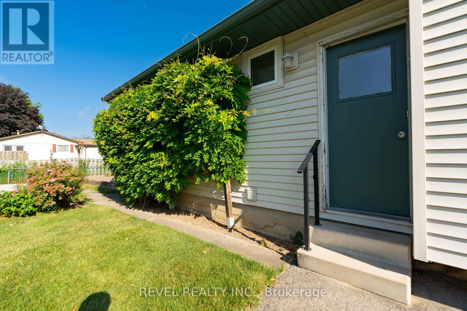 32 BRUNSWICK AVENUE - 5
