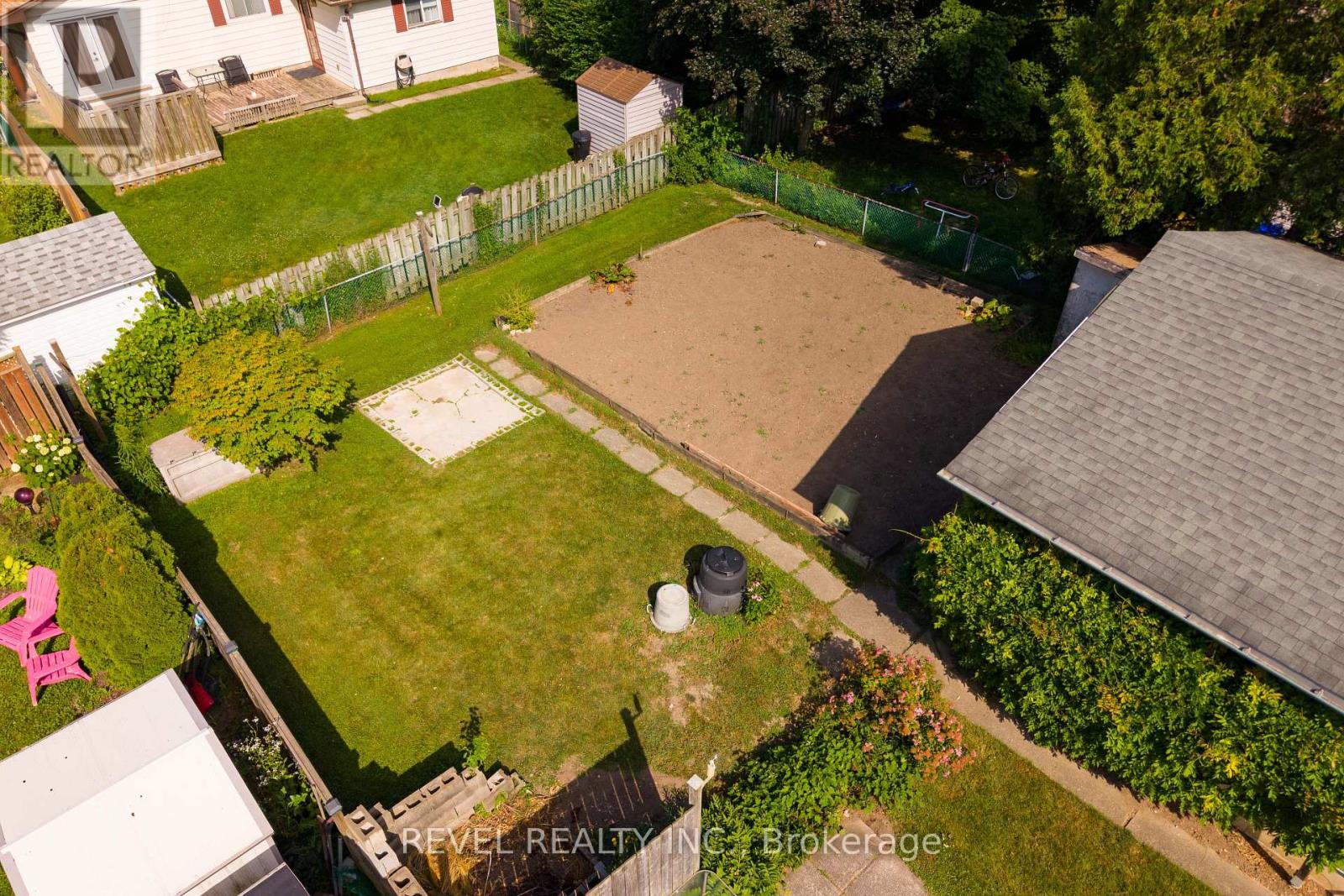 32 BRUNSWICK AVENUE - 6