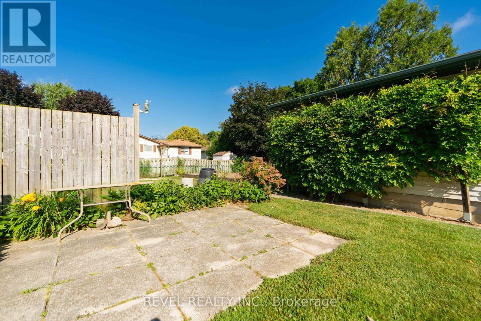 32 BRUNSWICK AVENUE - 9