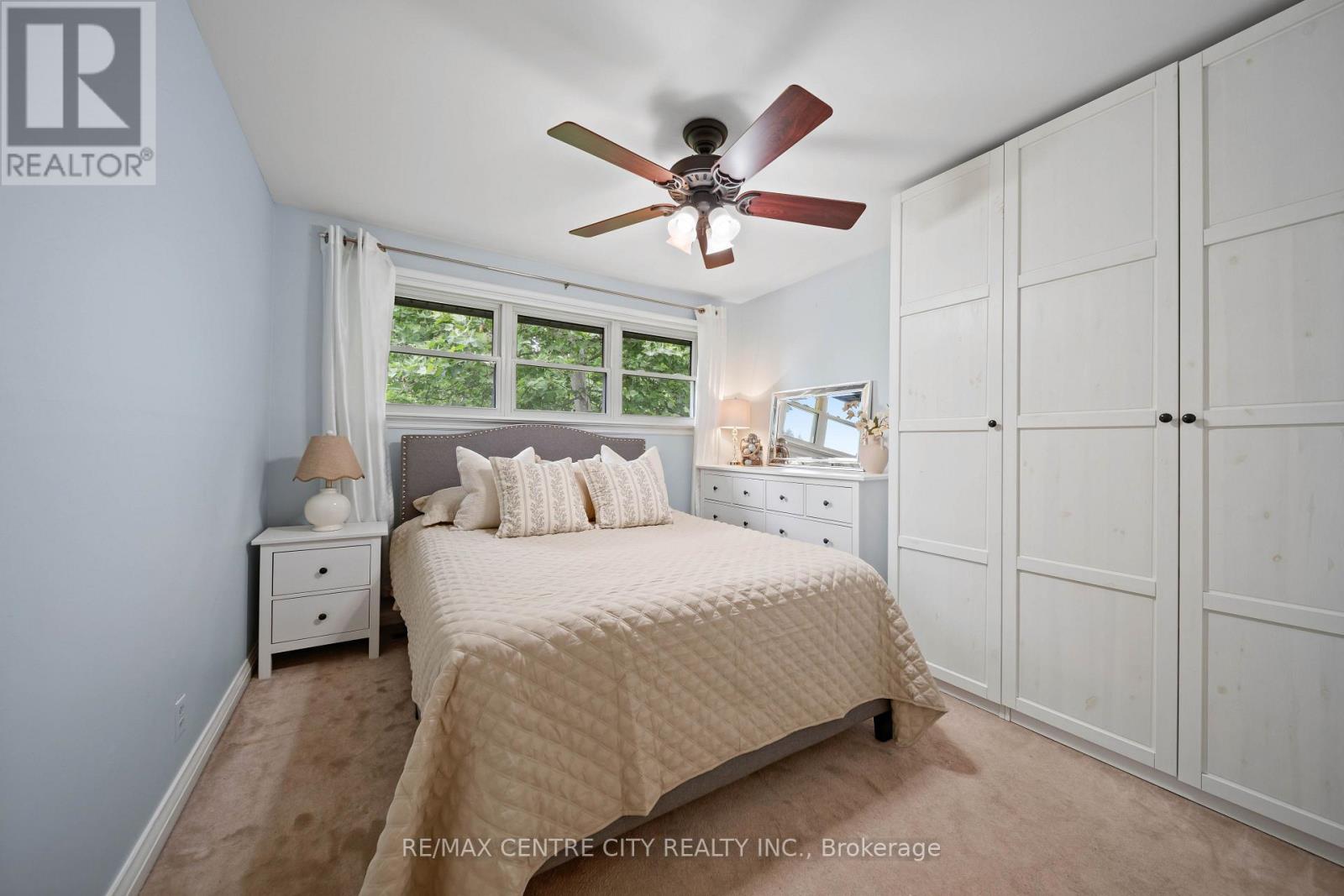 137 CENTENNIAL AVENUE - 16