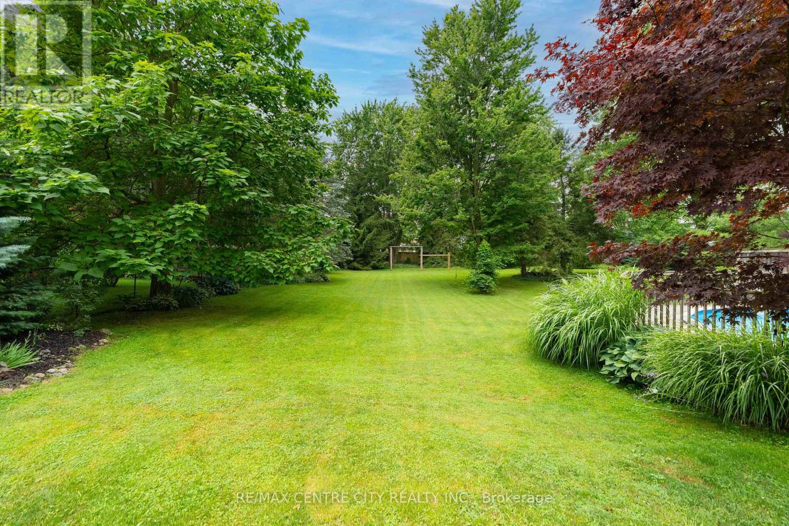 137 CENTENNIAL AVENUE - 42