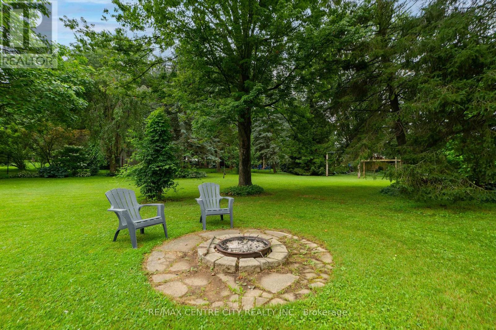 137 CENTENNIAL AVENUE - 45