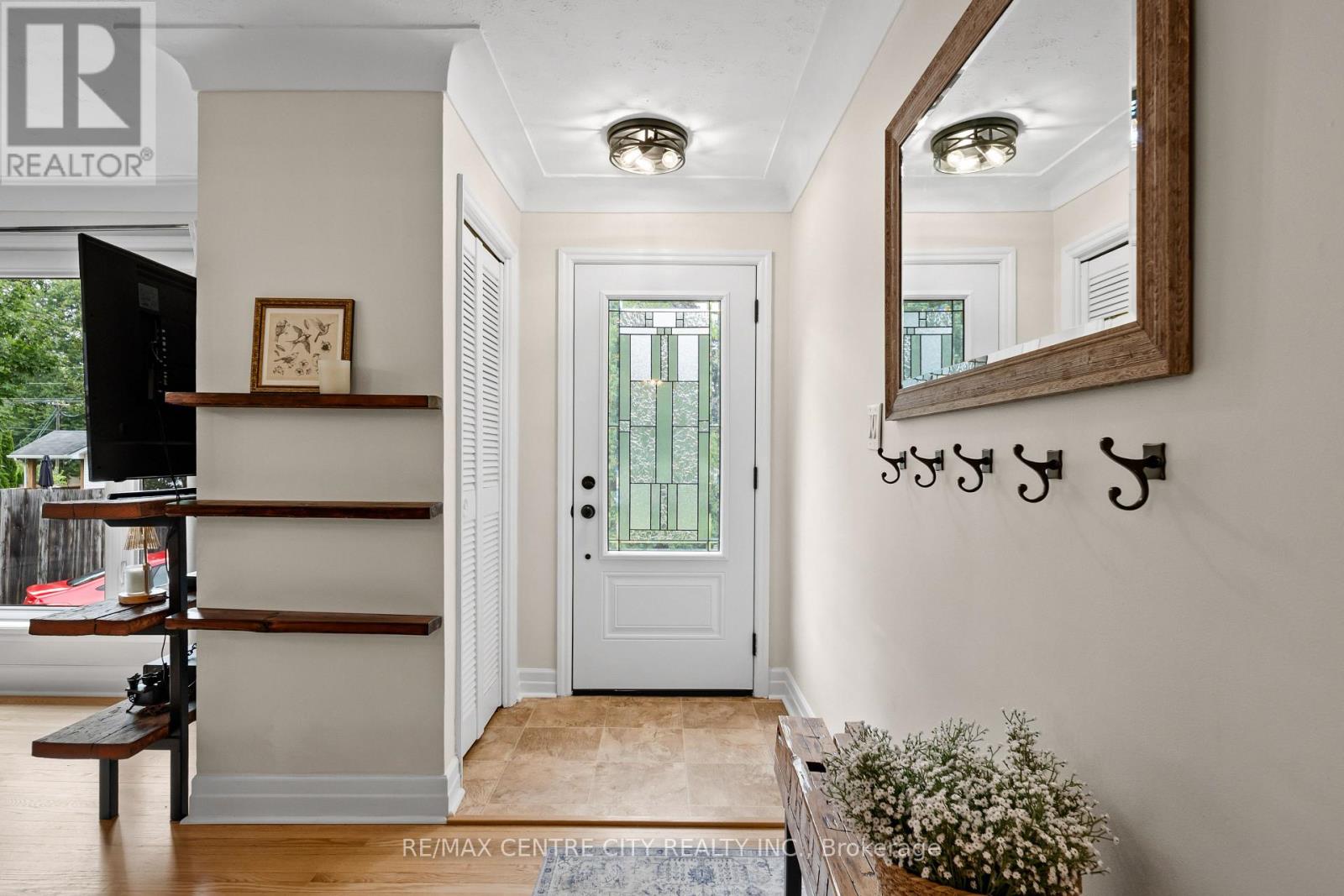 137 CENTENNIAL AVENUE - 6