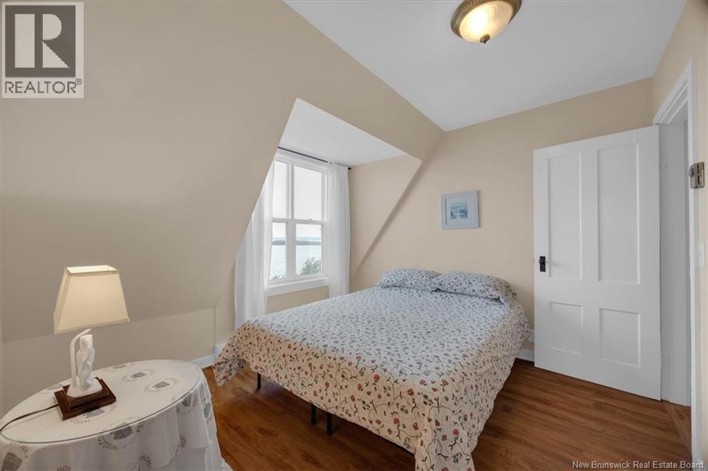 280 Holts Point Road - Image 24