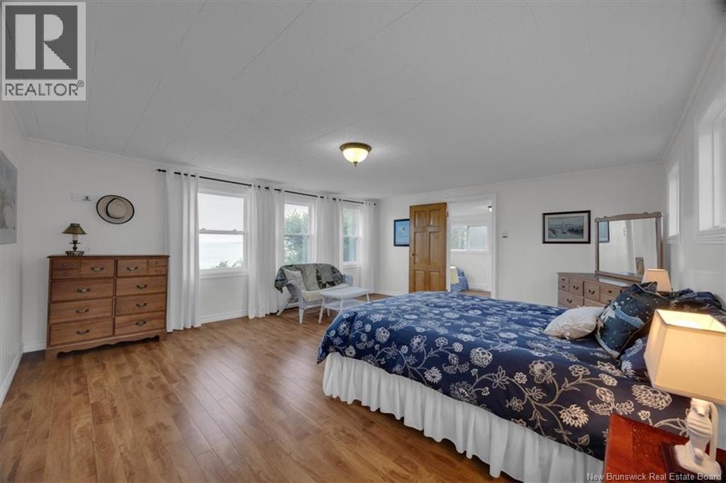 280 Holts Point Road - Image 16