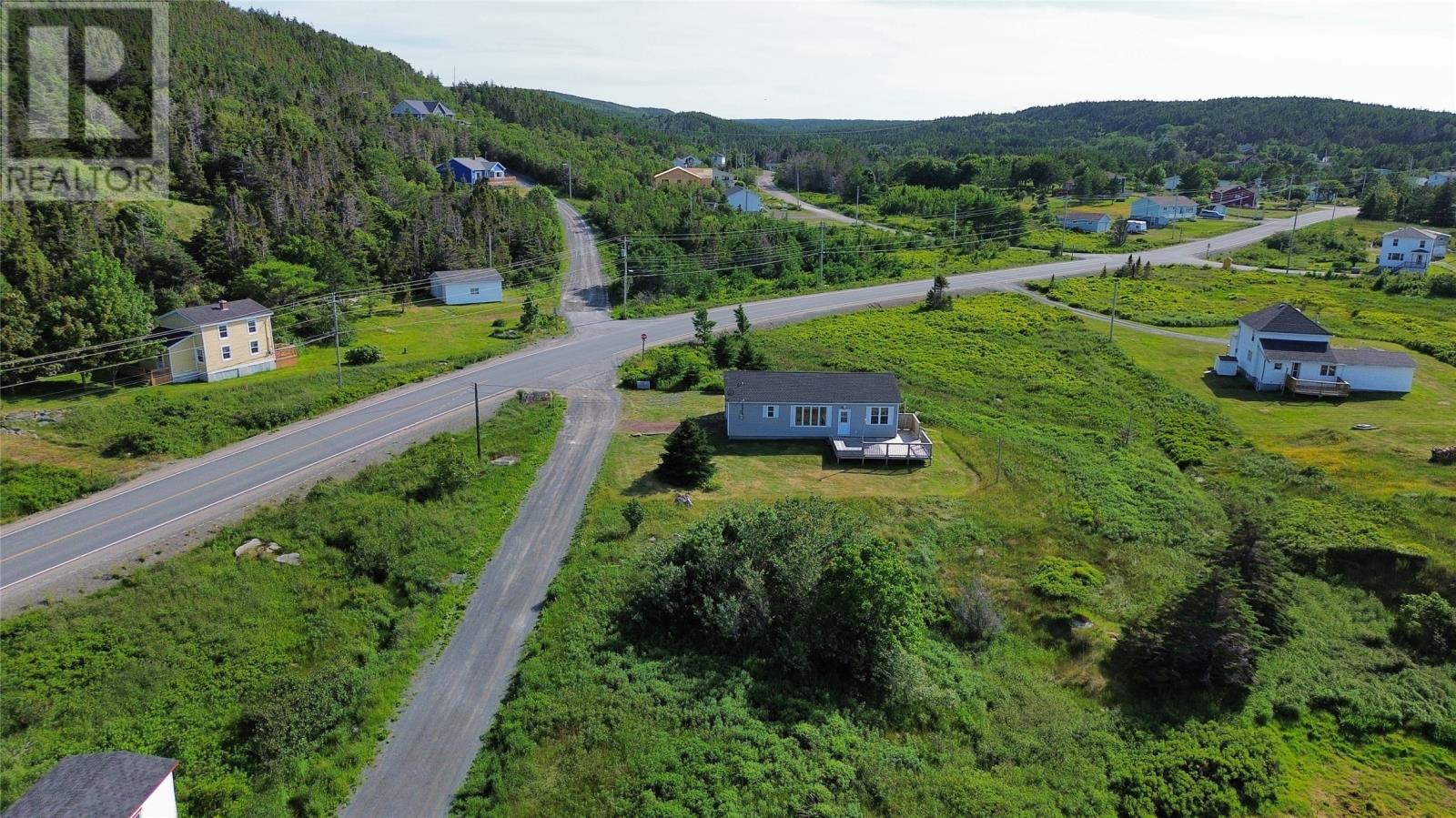2 Old Highway Road - Image 5