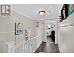 26 Adelaide Street thumbnail 13