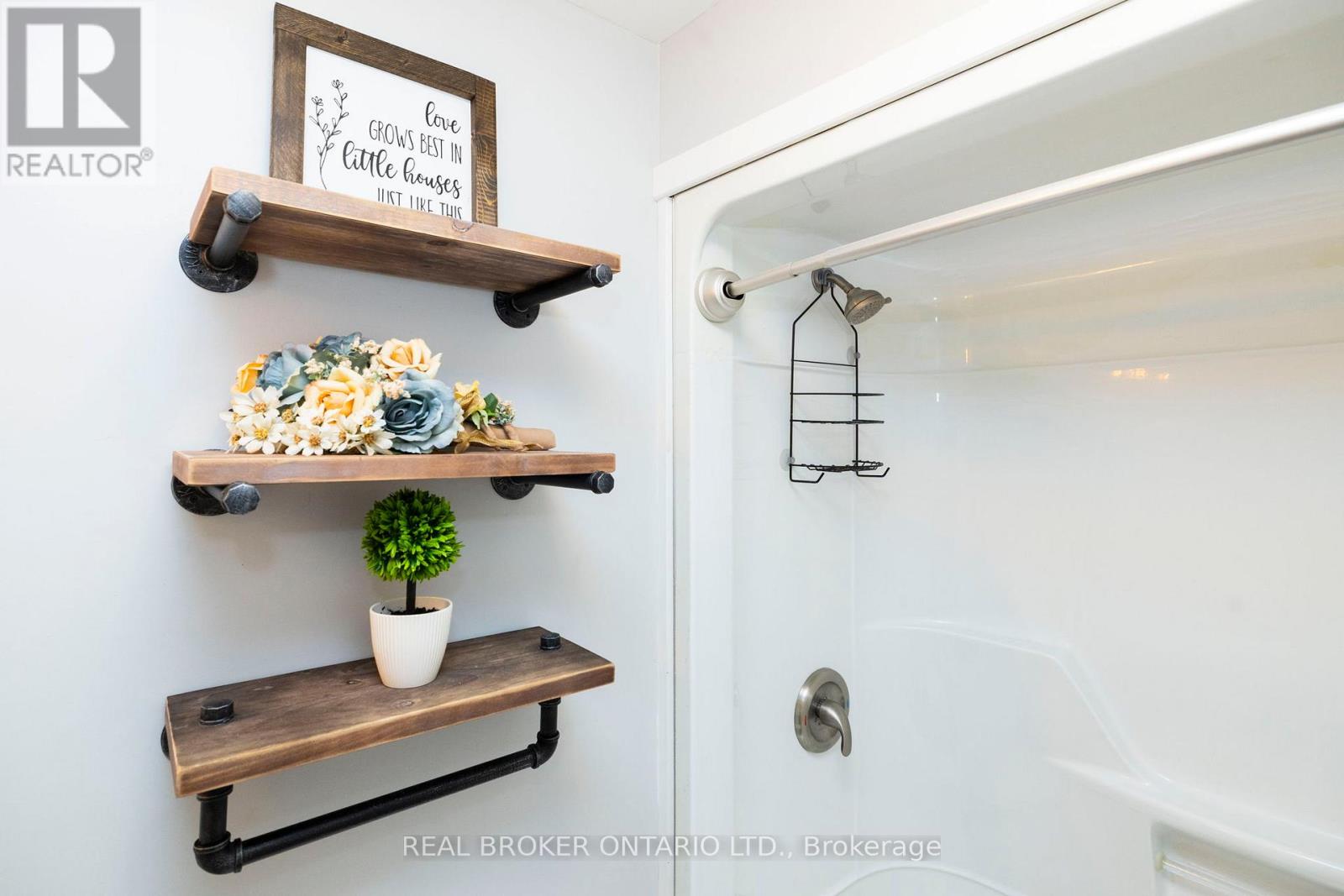 804 DARLING ROAD - Image 24
