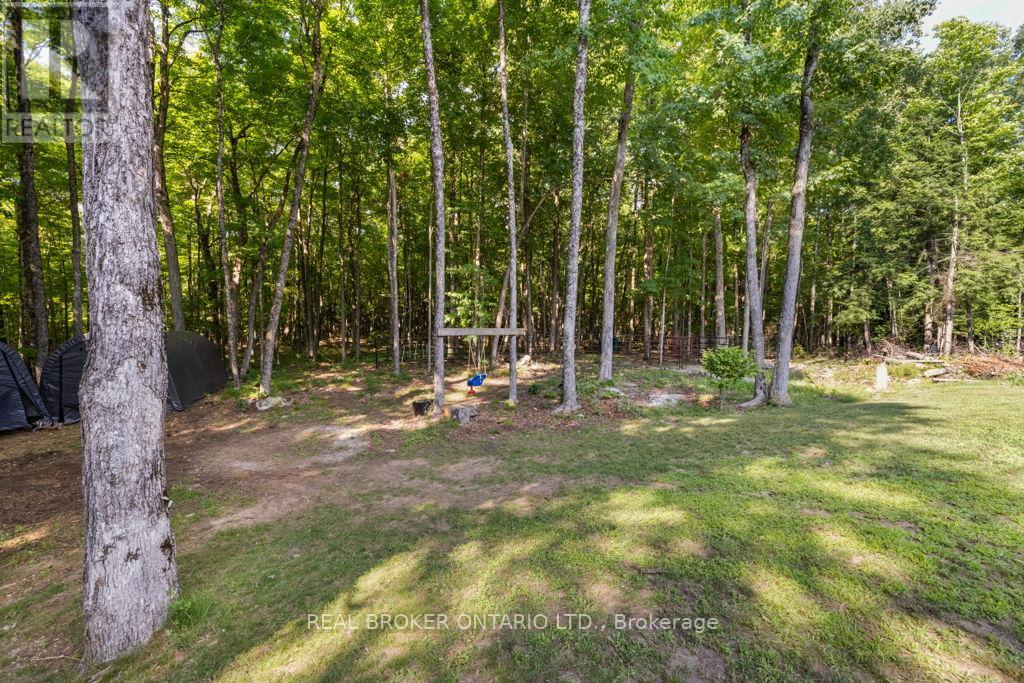 804 DARLING ROAD - Image 40