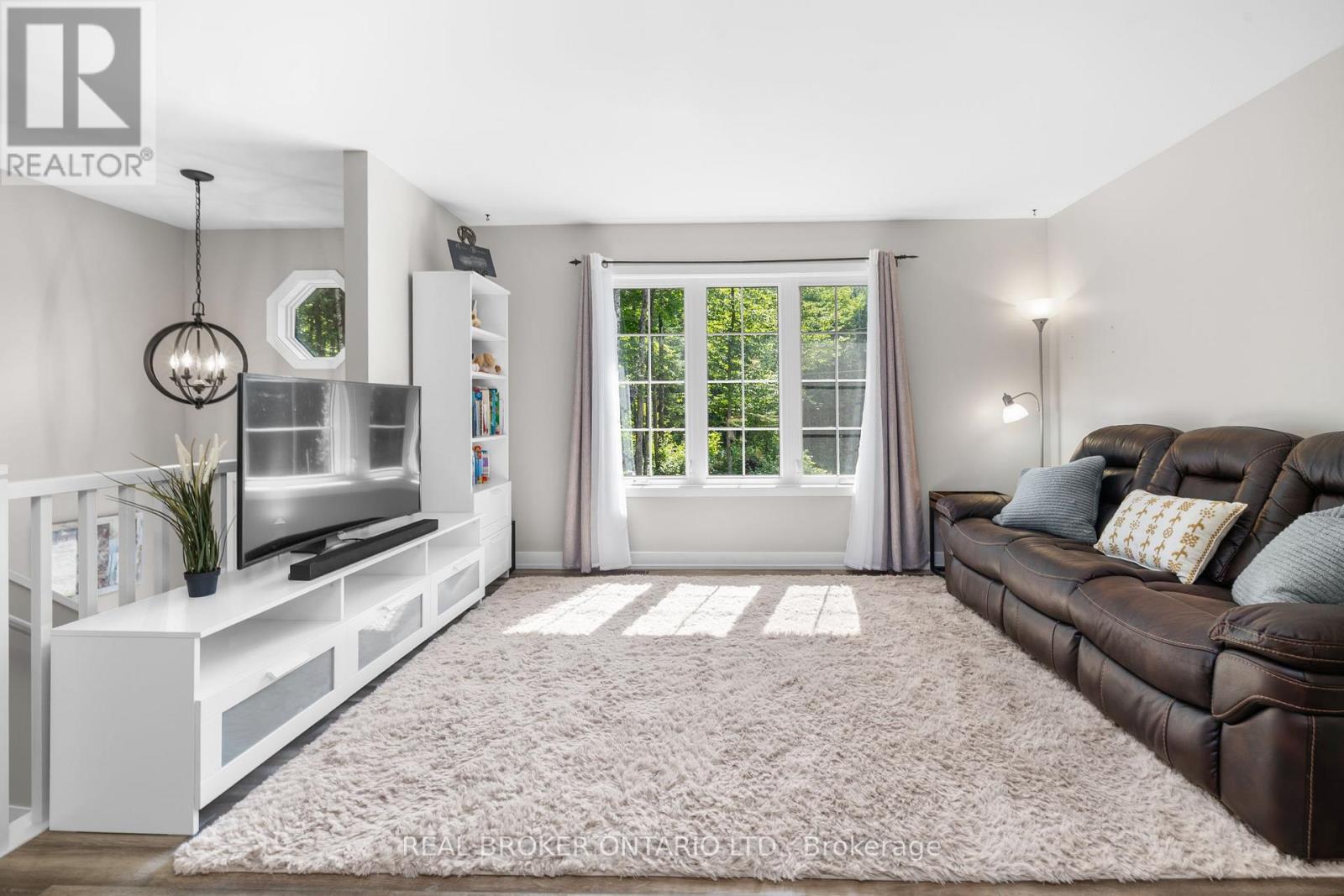 804 DARLING ROAD - Image 5