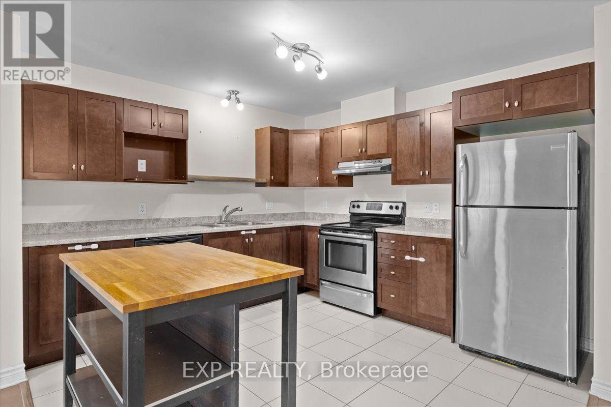 #202 245 EQUINOX DRIVE E - 19