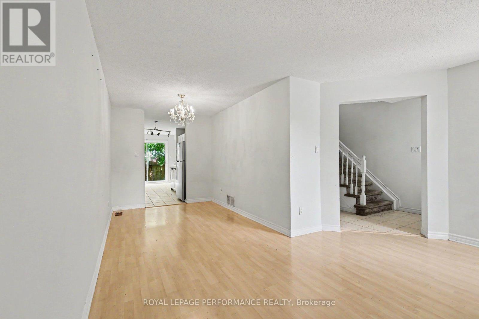 8 SOUTHPORT DRIVE - 5
