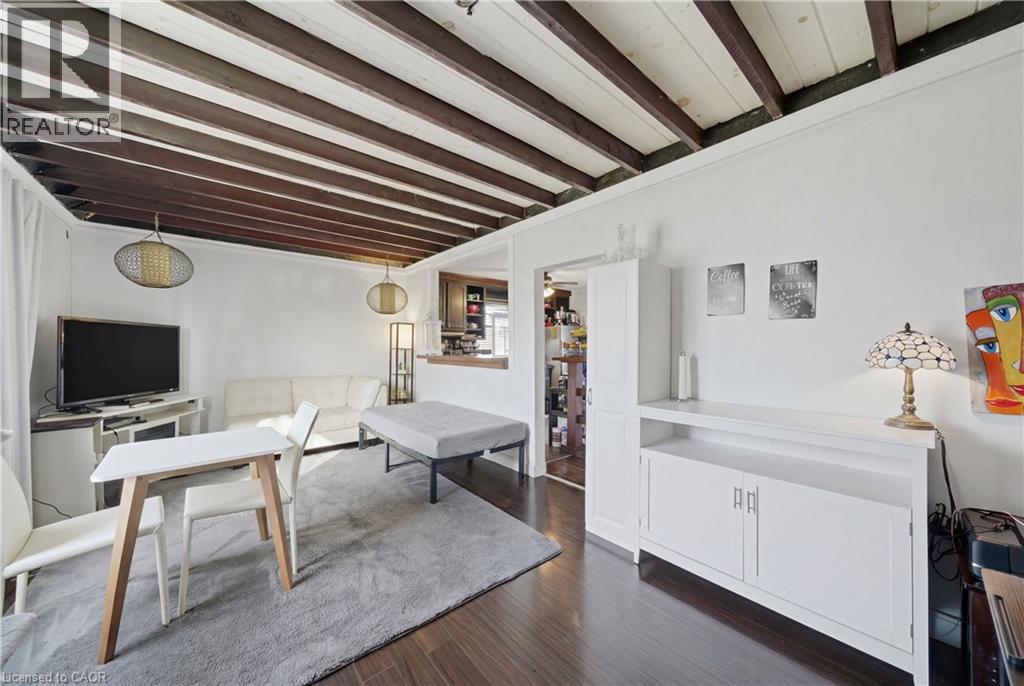 601 YORK Road - 6