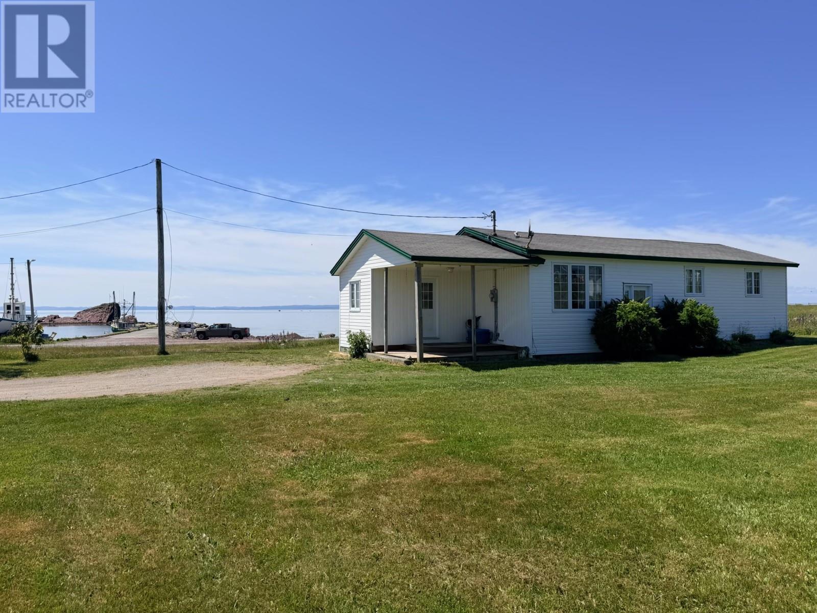 18 Lower Road - 34