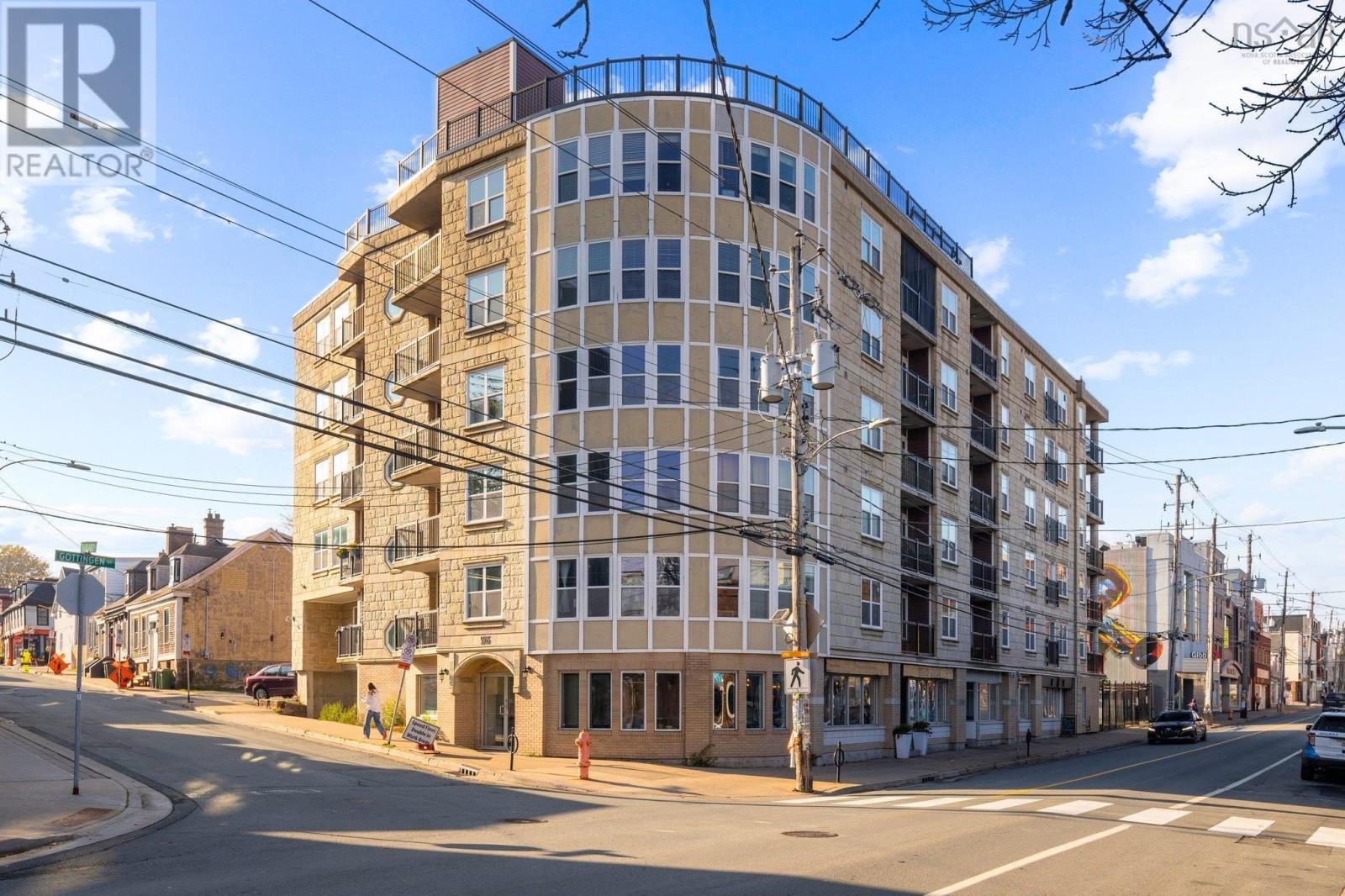 #601 5505 Falkland Street - 2