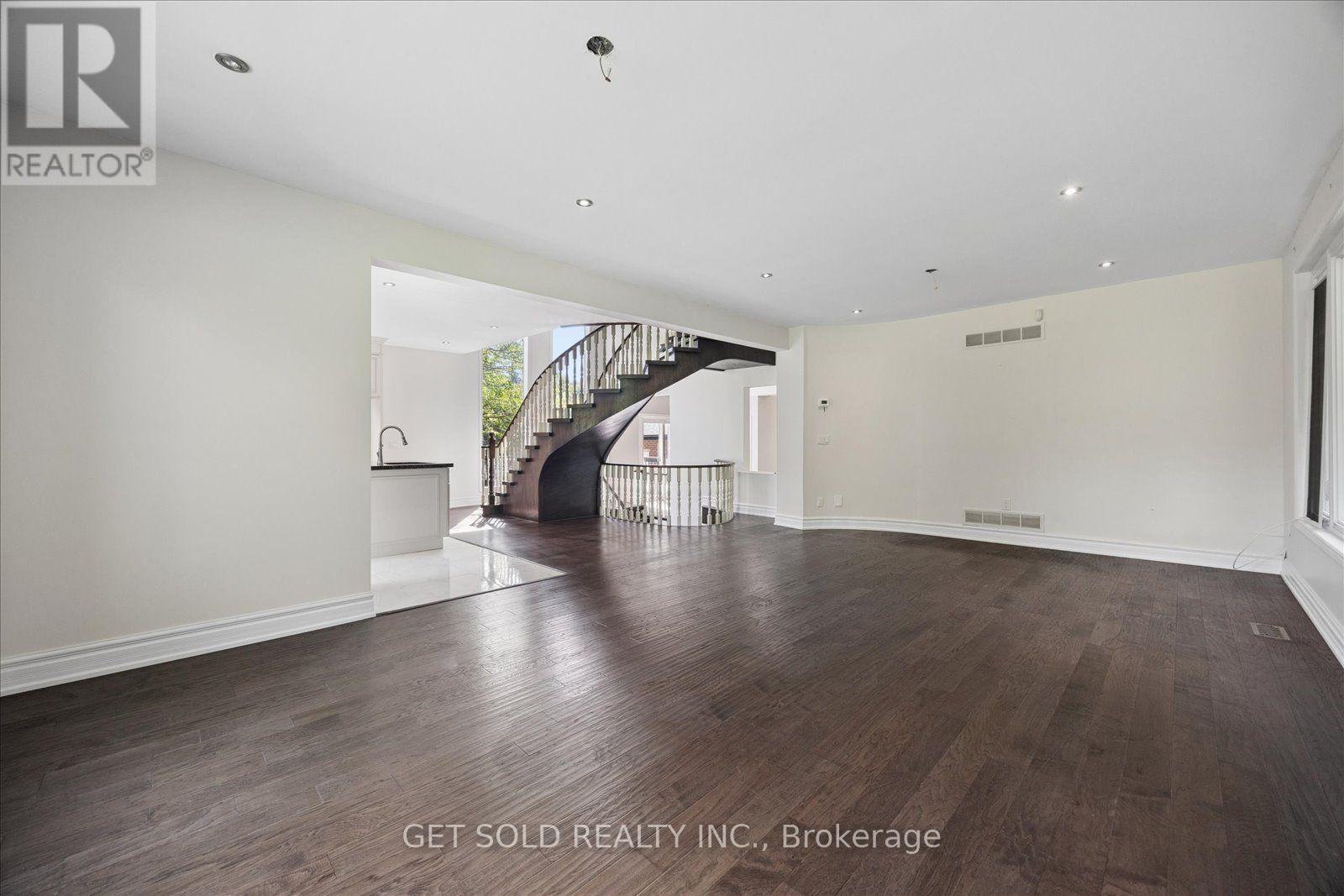 156 DUNCAN ROAD - 11