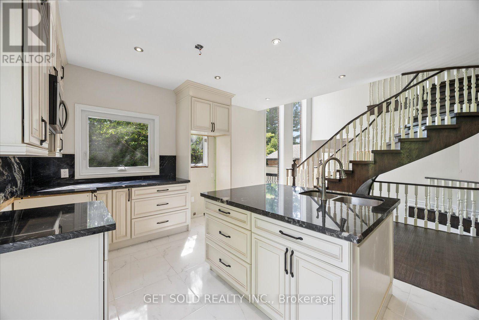 156 DUNCAN ROAD - 15