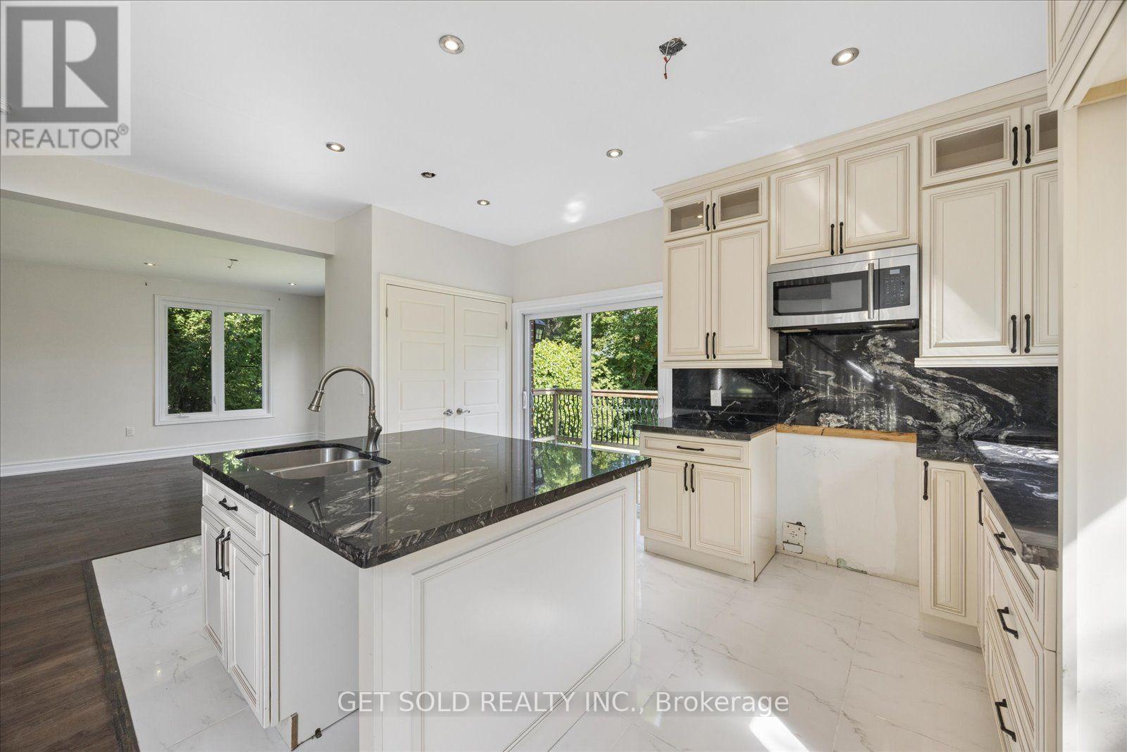 156 DUNCAN ROAD - 17