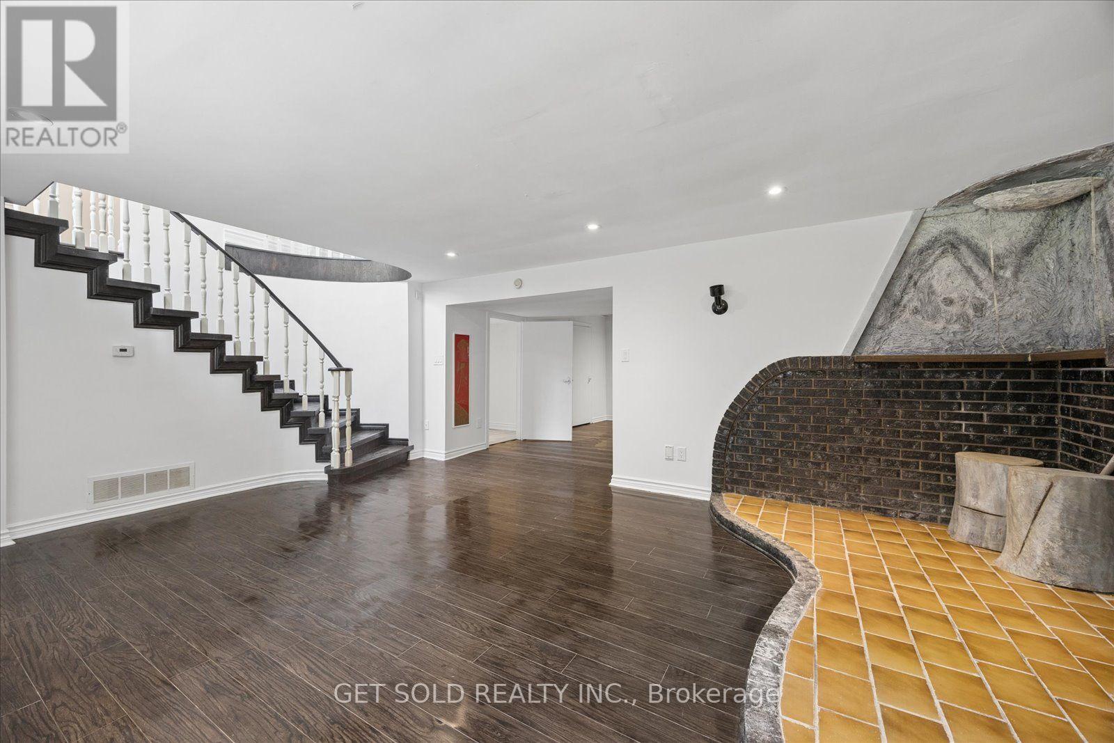 156 DUNCAN ROAD - 31