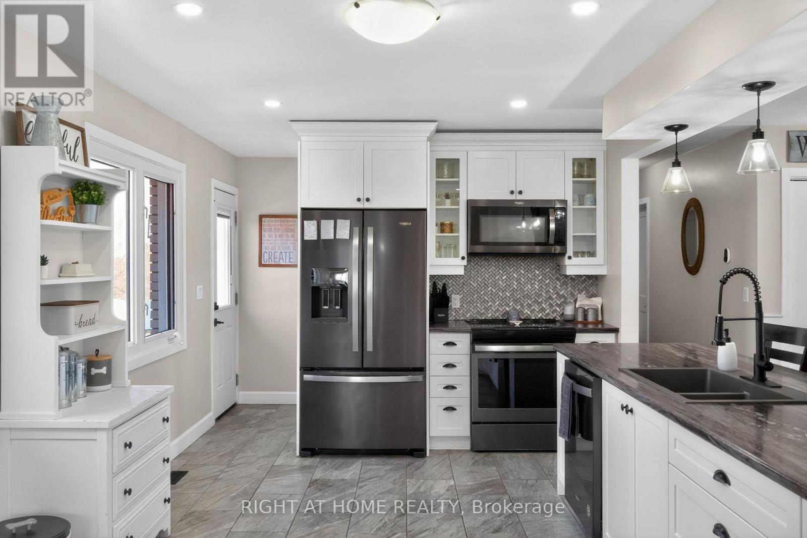 4116 INNISFIL BEACH ROAD - 11