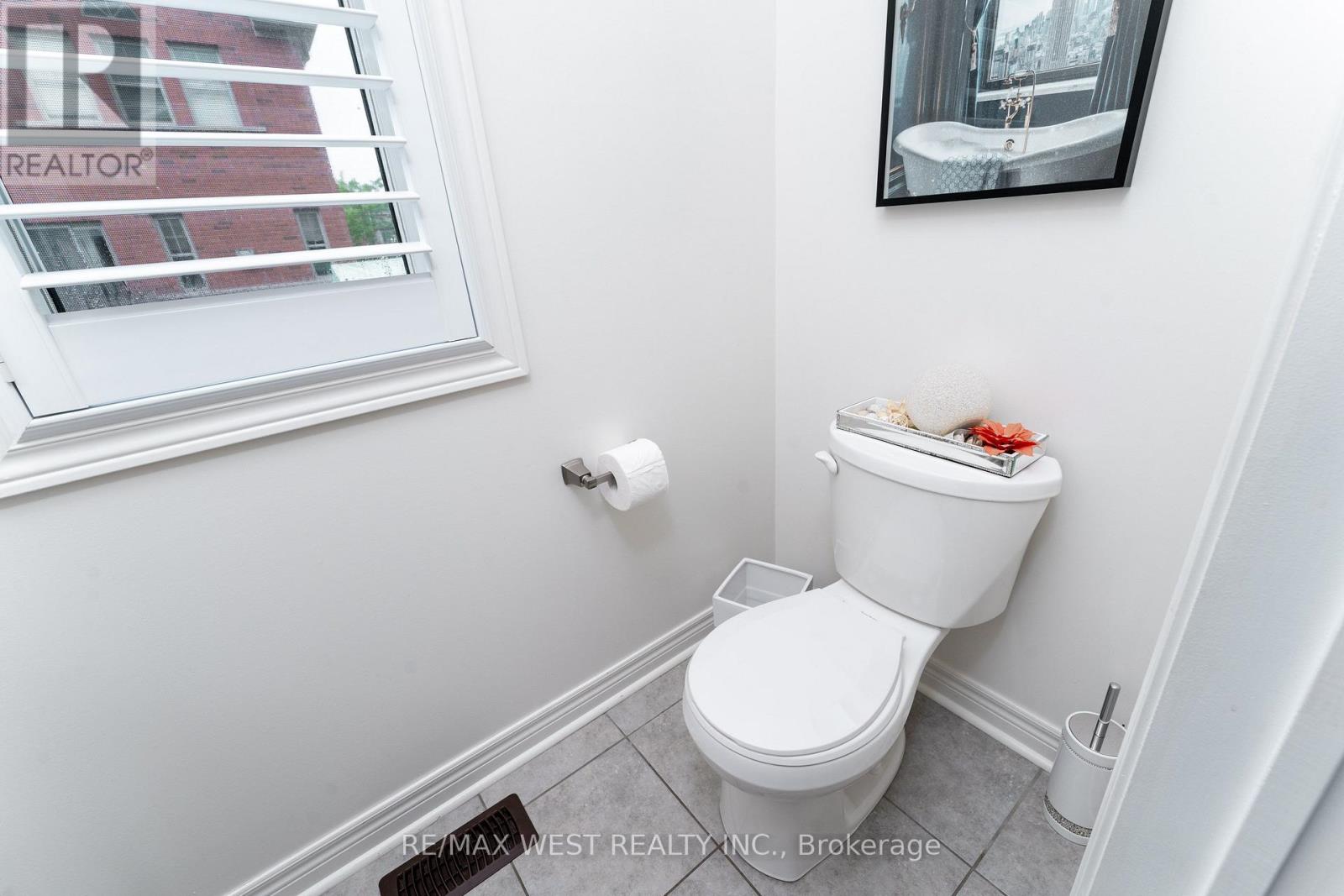62 BROOKVIEW DRIVE - 10