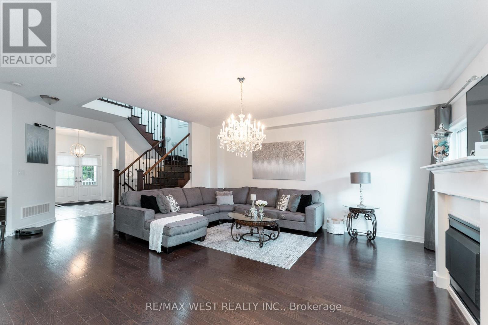 62 BROOKVIEW DRIVE - 12