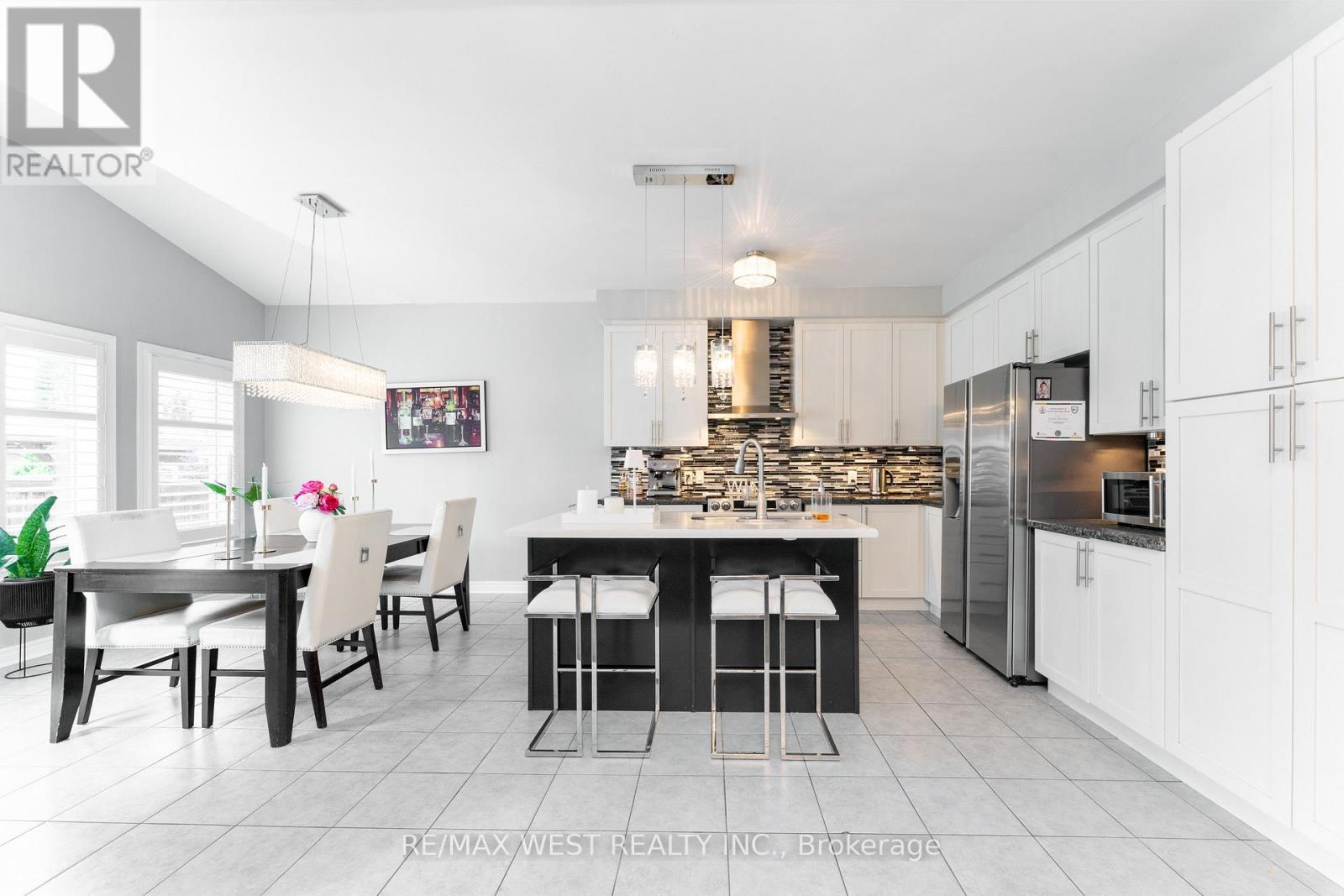 62 BROOKVIEW DRIVE - 18