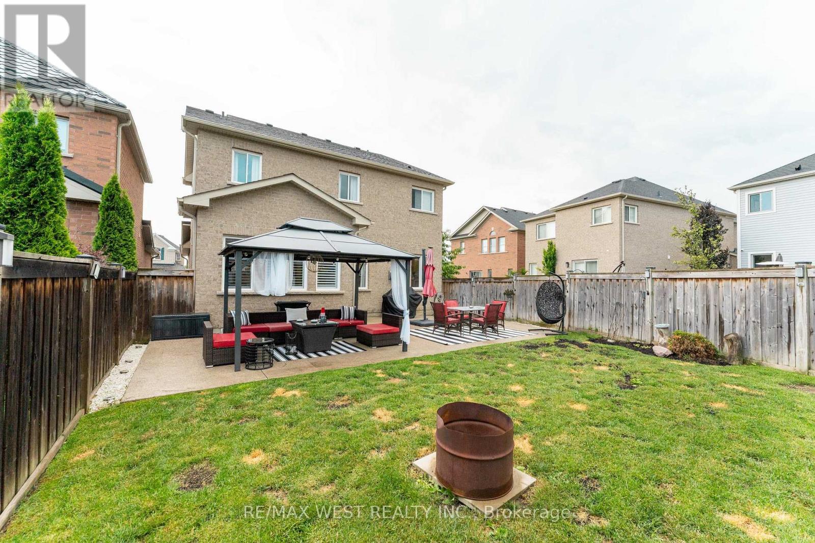 62 BROOKVIEW DRIVE - 34