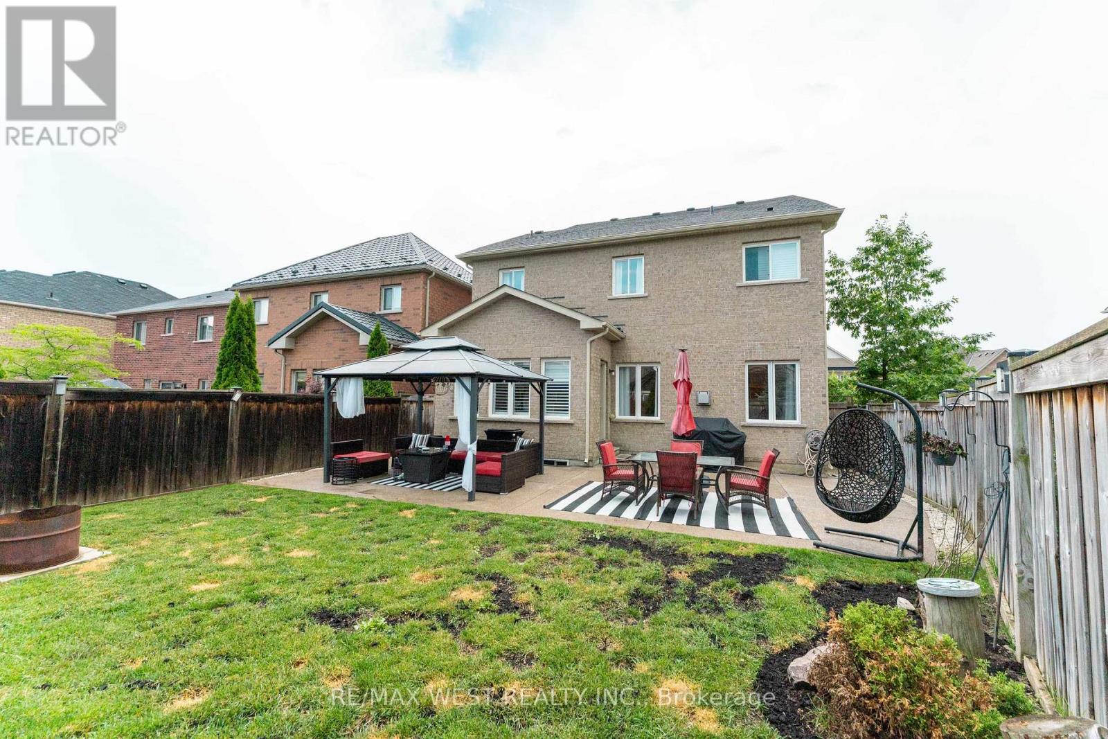 62 BROOKVIEW DRIVE - 36