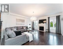 62 Brookview Drive, Bradford West Gwillimbury, ON L3Z0S5 Photo 11