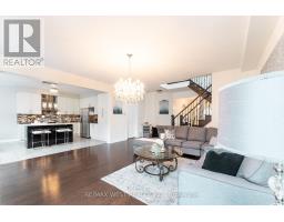 62 Brookview Drive, Bradford West Gwillimbury, ON L3Z0S5 Photo 13