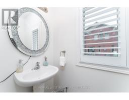 62 Brookview Drive, Bradford West Gwillimbury, ON L3Z0S5 Photo 9