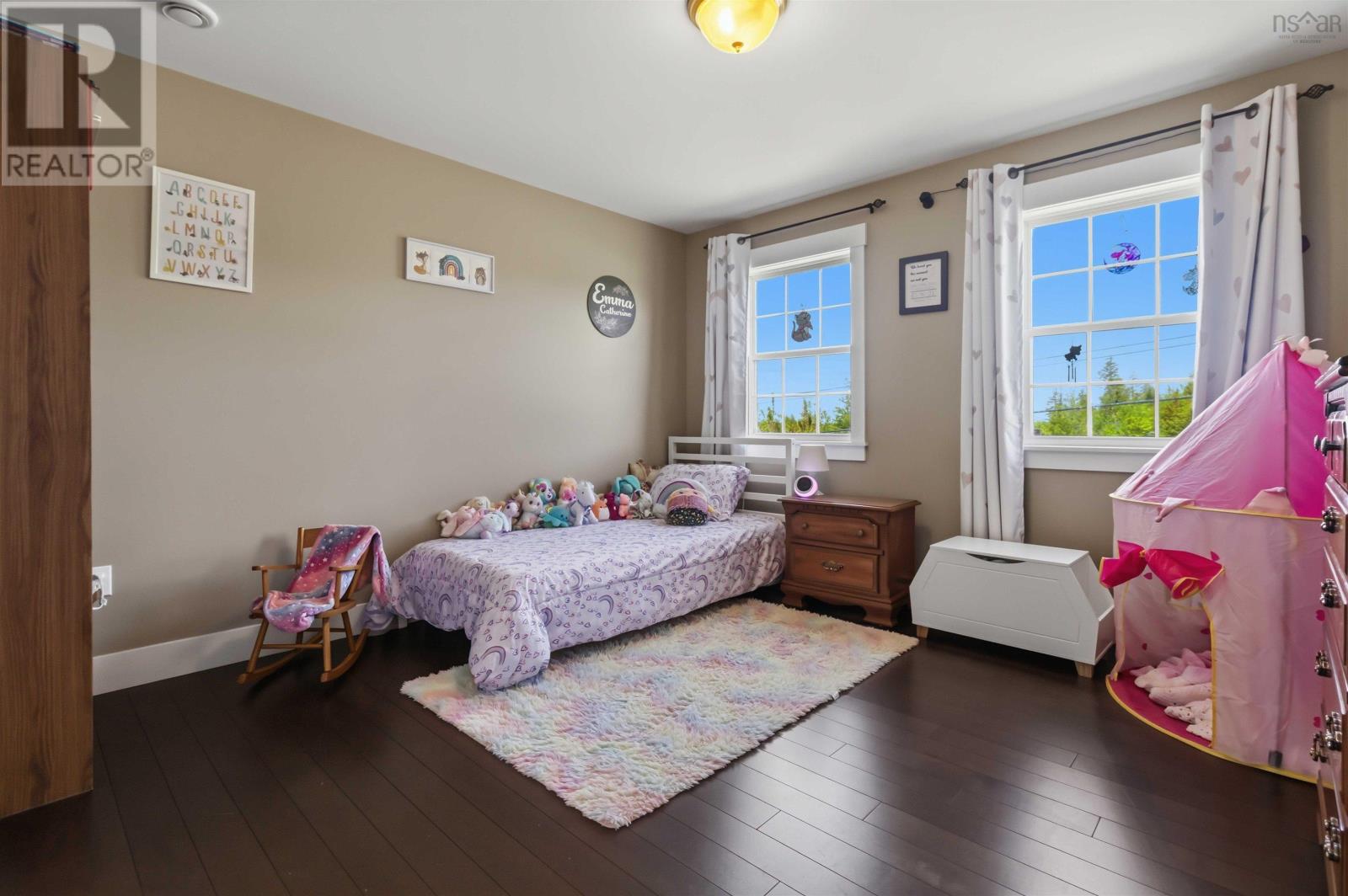 159 Summit Crescent - 27