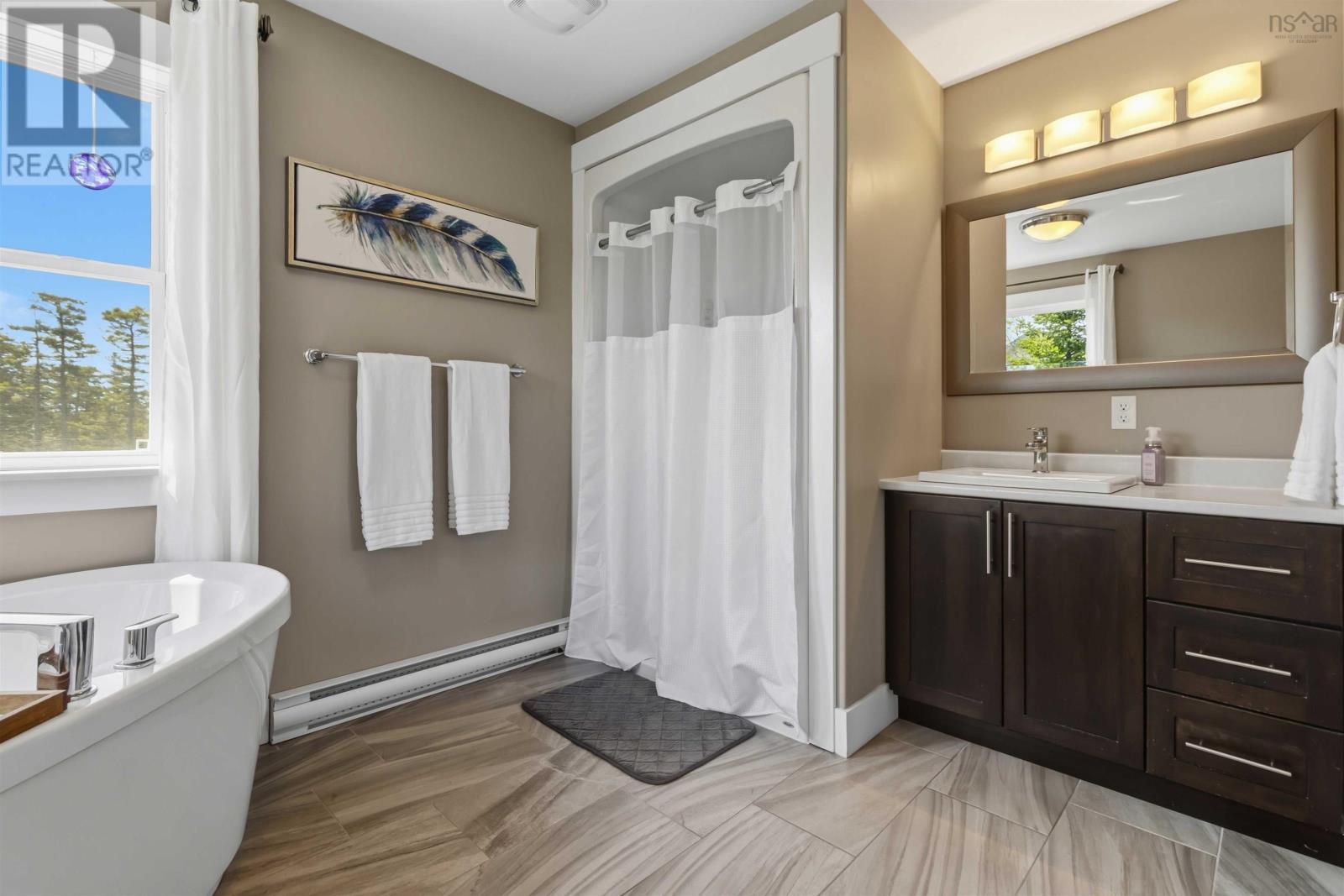 159 Summit Crescent - 25