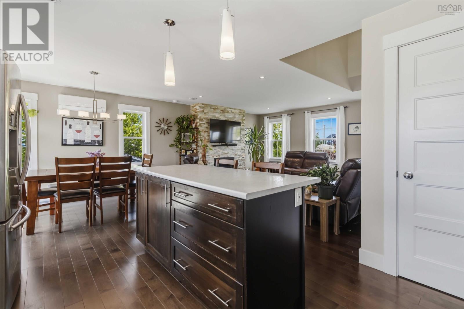 159 Summit Crescent - 16
