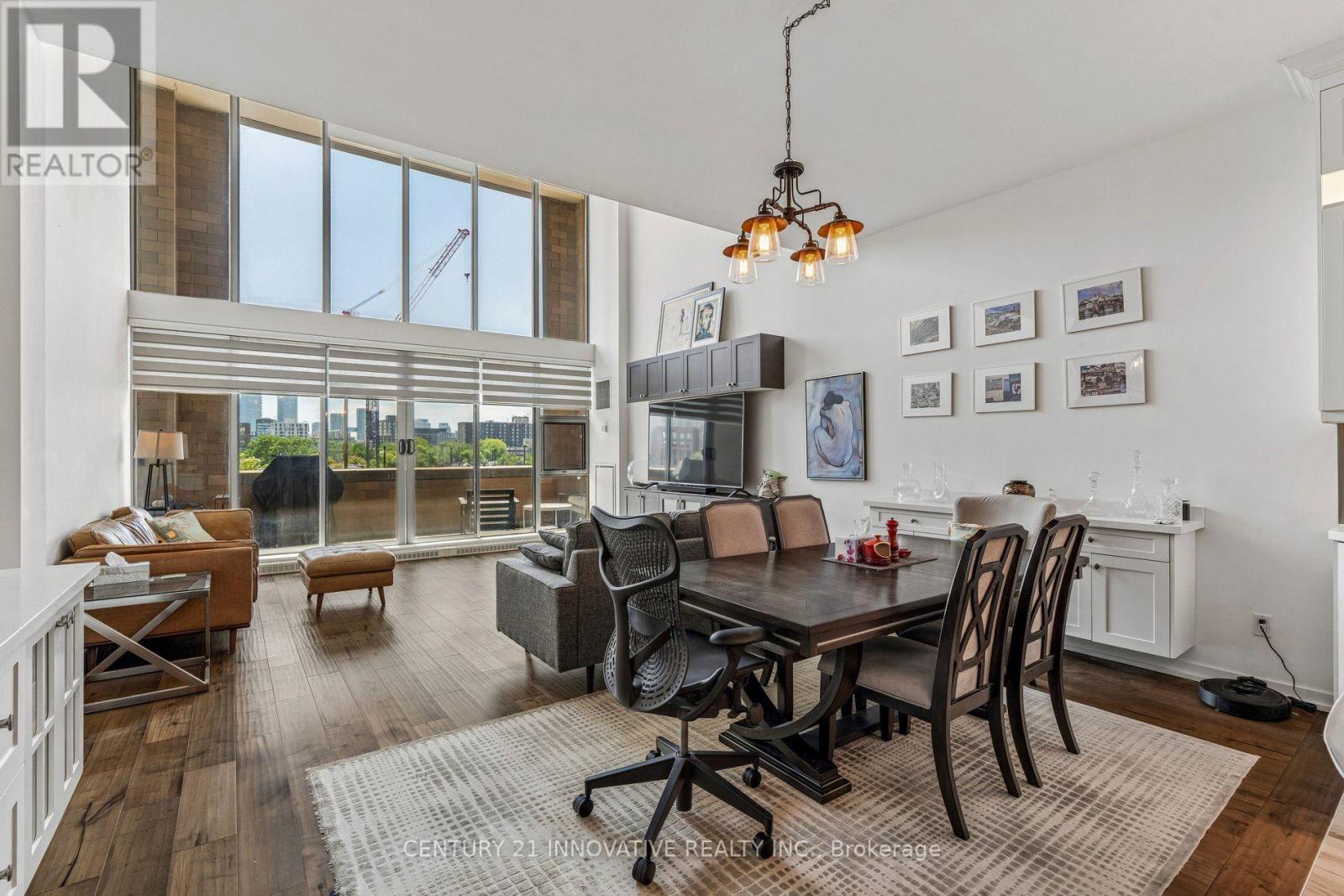 #420 160 BALDWIN ST STREET - 18