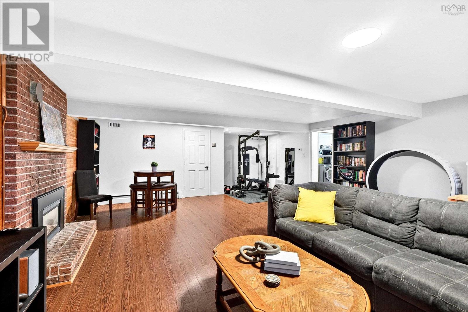9 Shalimar Crescent - 20