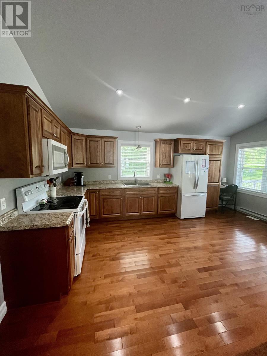 1902 Hardwood Hill Road - 13