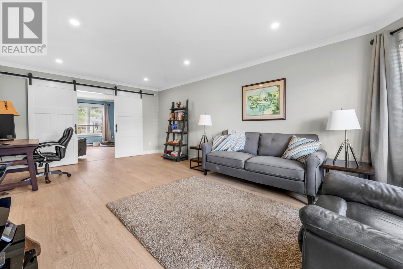 121 Cheeseman Drive - 17