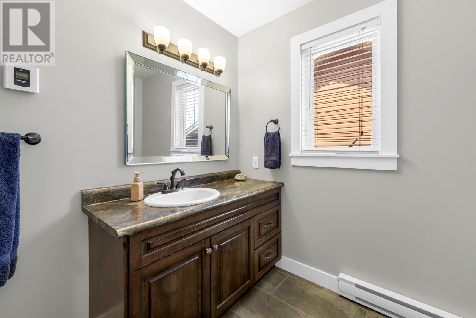 121 Cheeseman Drive - 35