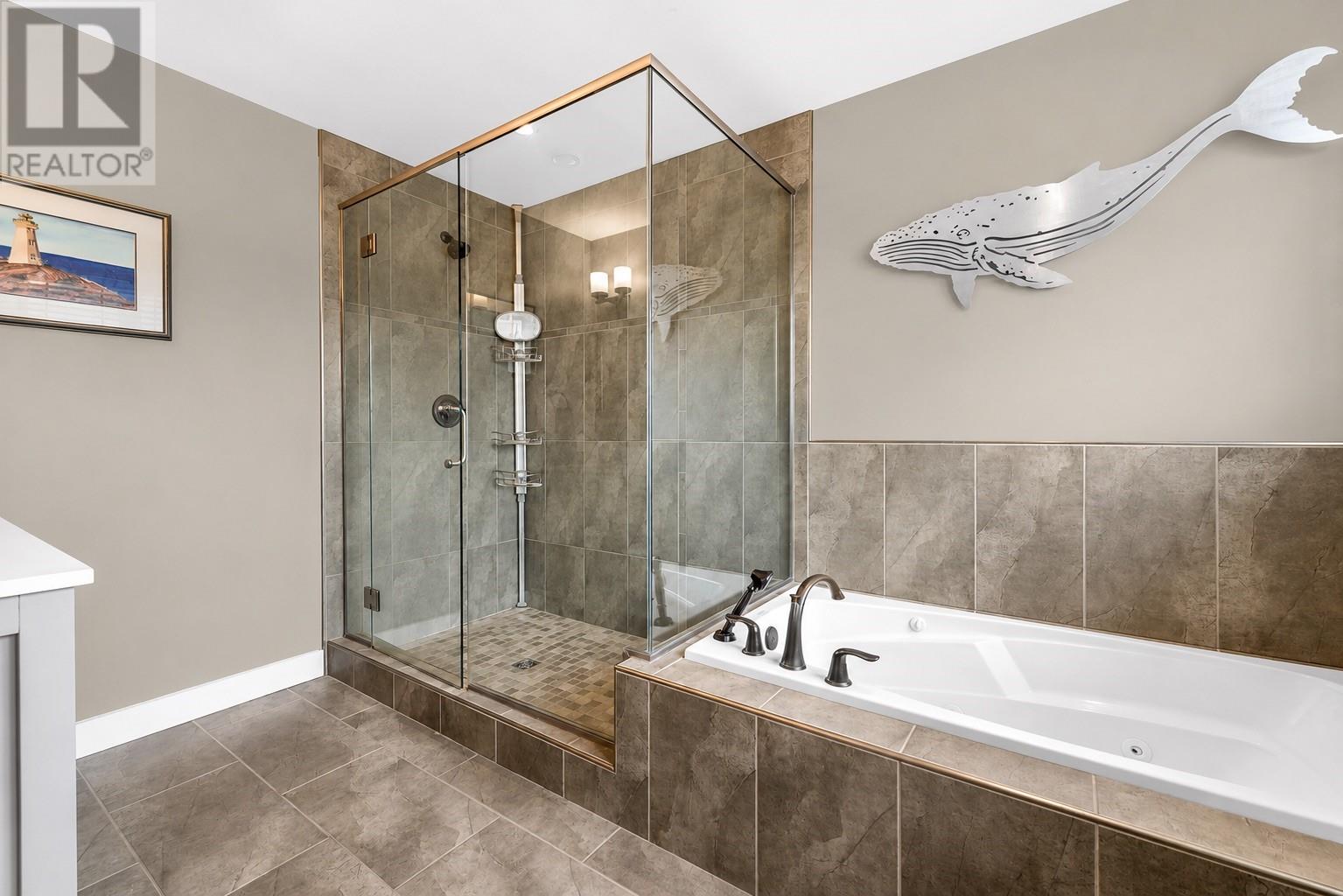121 Cheeseman Drive - 38