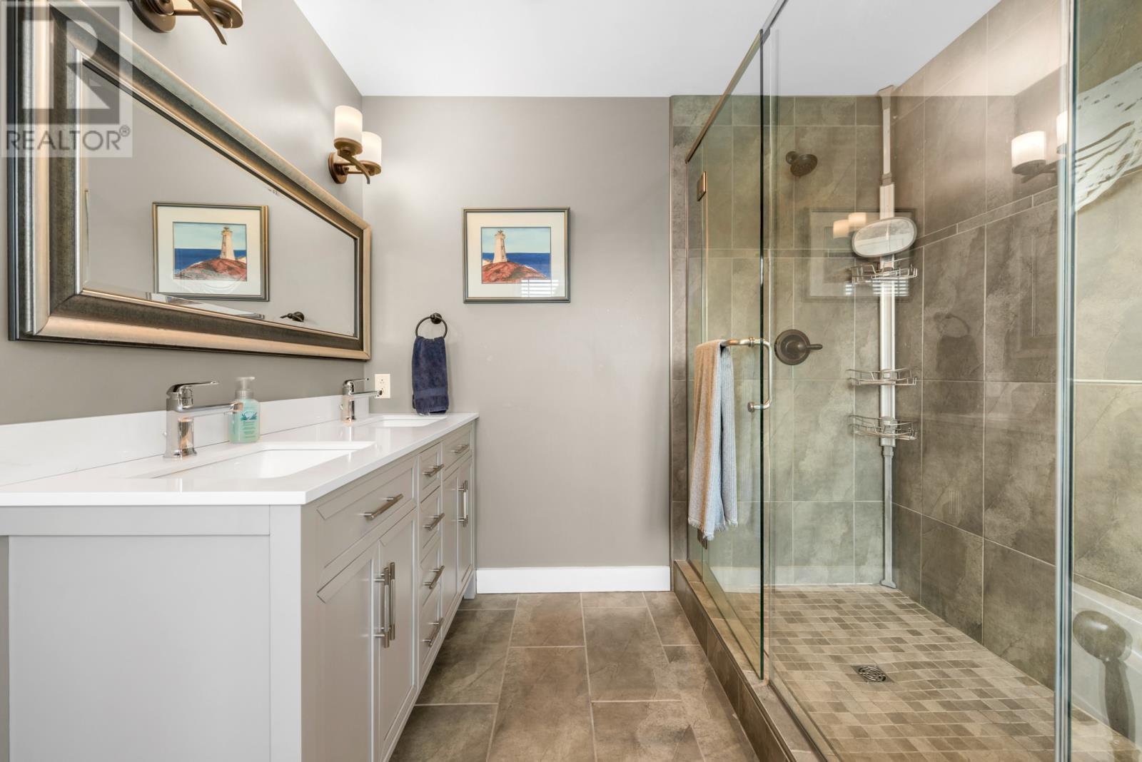 121 Cheeseman Drive - 39