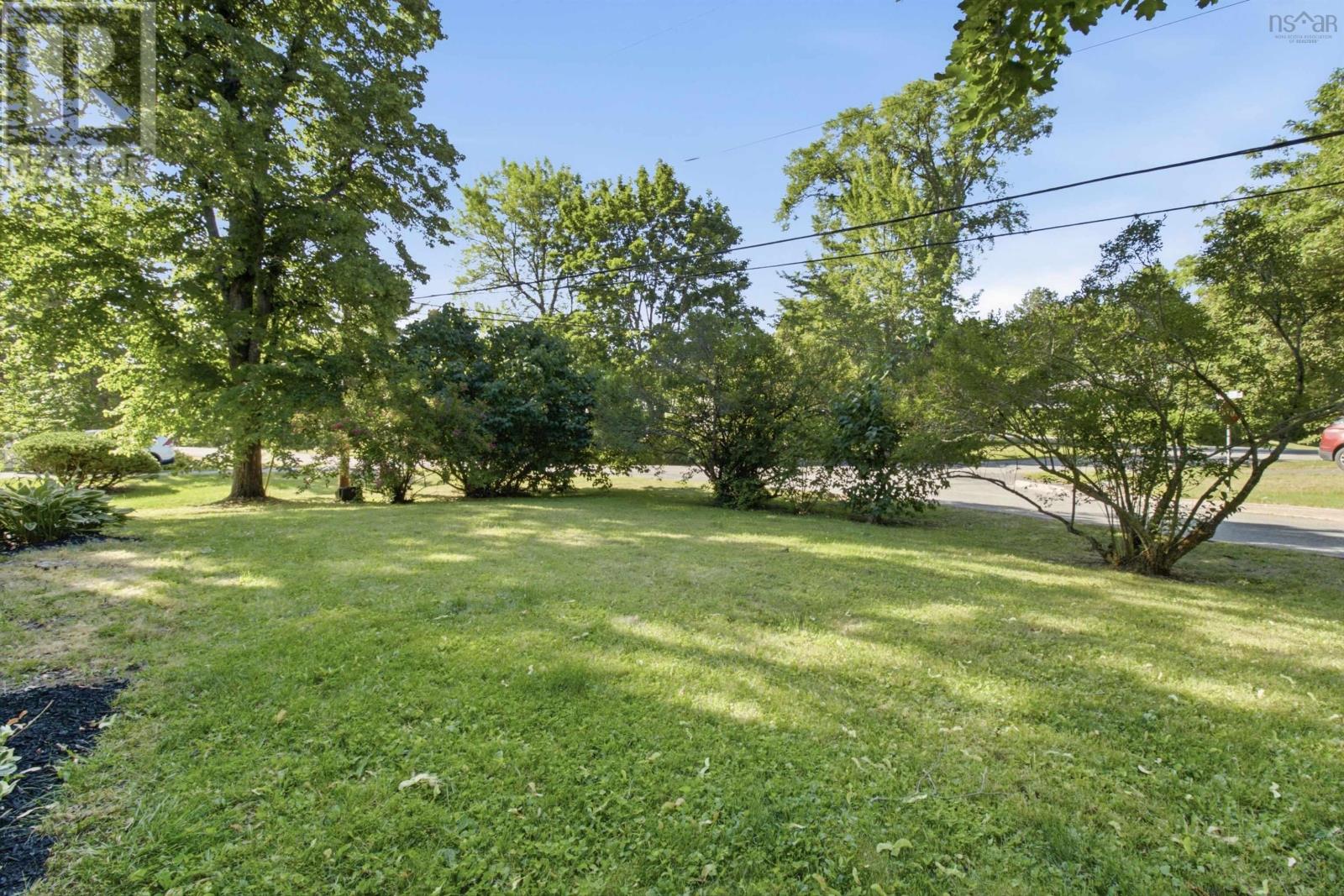 2 Chandler Lane - Image 38