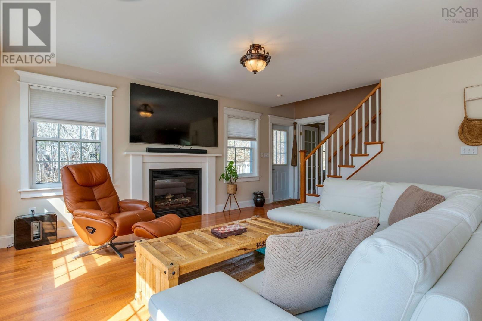 69 Meadowbrook Drive - 11