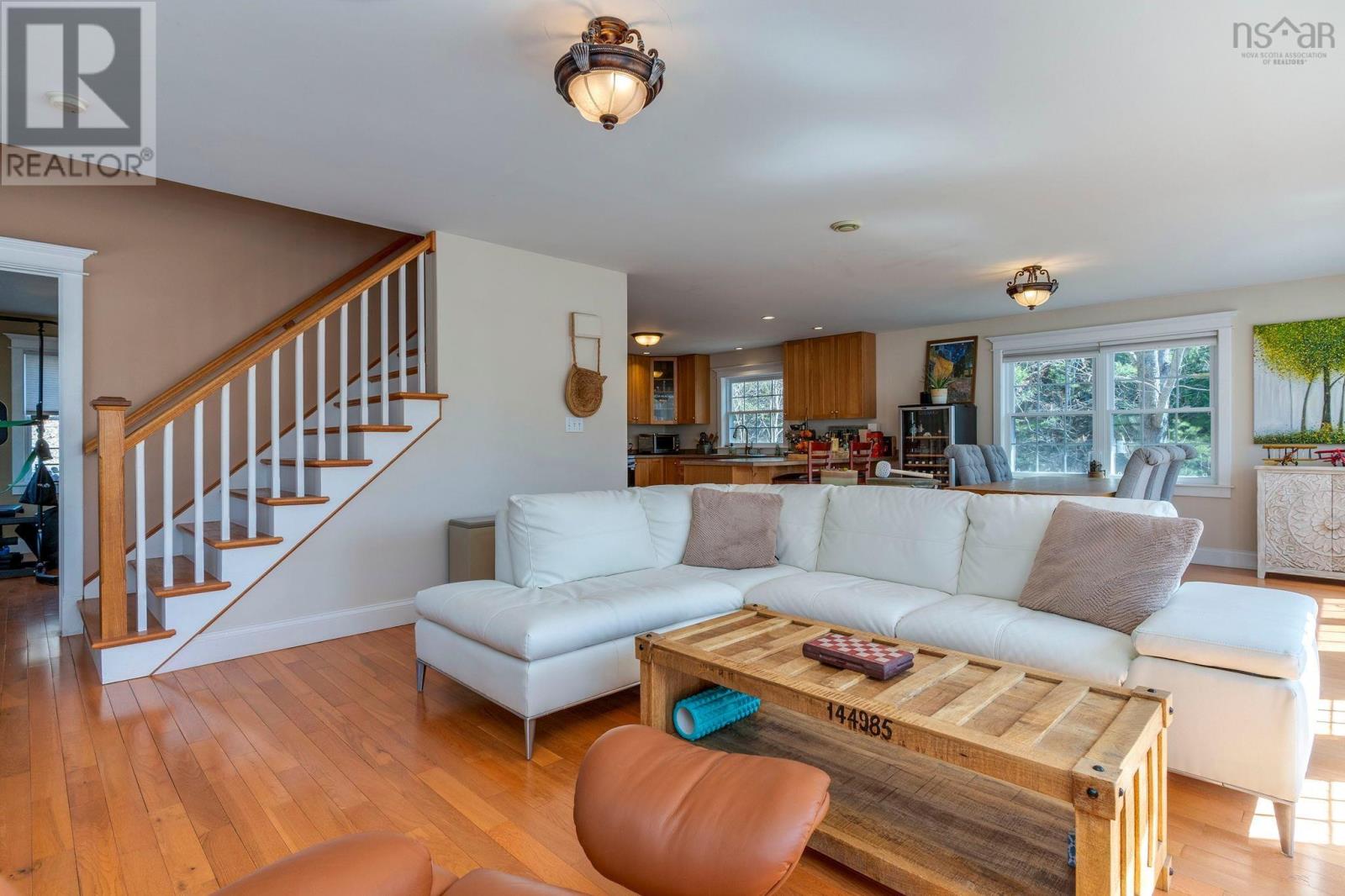69 Meadowbrook Drive - 12