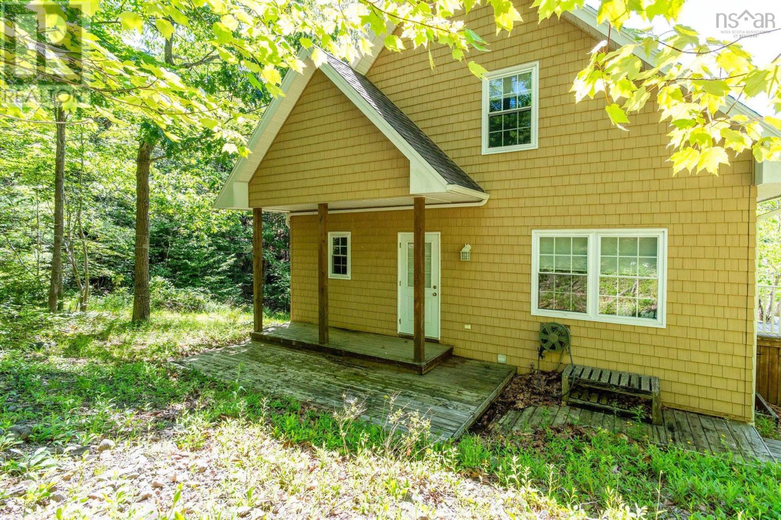 69 Meadowbrook Drive - 43